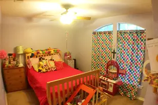 5912 Meadowglen Dr, Denton, TX 76226 - Photo 7