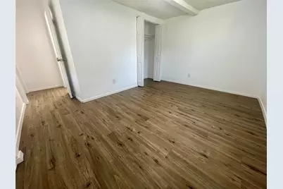 1733 Greenfield Avenue, Fort Worth, TX 76102 - Photo 5