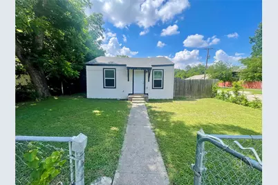 1733 Greenfield Avenue, Fort Worth, TX 76102 - Photo 1