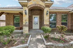 117 Brook Hollow Ln, Red Oak, TX 75154 - Photo 3