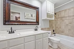 4420 Crown Knoll Cir, Flower Mound, TX 75028 - Photo 23