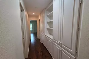5839 Lake Point Dr, Arlington, TX 76016 - Photo 15