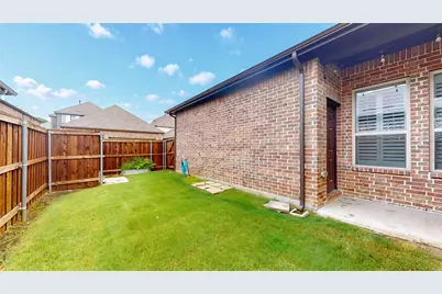 4502 Sapphire Falls Way, Arlington, TX 76005 - Photo 37