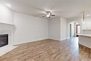 4502 Sapphire Fls Wy, Arlington, TX 76005 - Photo 5