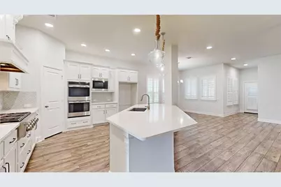 4502 Sapphire Falls Way, Arlington, TX 76005 - Photo 7