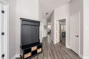 2128 Fountain Dr, Lewisville, TX 75067 - Photo 5