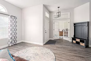 2128 Fountain Dr, Lewisville, TX 75067 - Photo 3