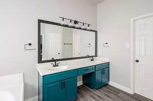 2128 Fountain Dr, Lewisville, TX 75067 - Photo 17