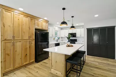 7833 Gaston Avenue, Fort Worth, TX 76116 - Photo 11