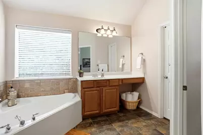 10141 Crawford Farms Drive, Fort Worth, TX 76244 - Photo 17