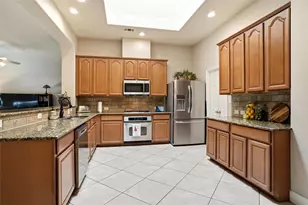 10141 Crawford Farms Dr, Fort Worth, TX 76244 - Photo 7