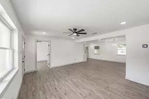 2005 Meadow Ln, Arlington, TX 76010 - Photo 25