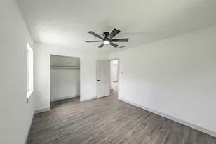 2005 Meadow Ln, Arlington, TX 76010 - Photo 11