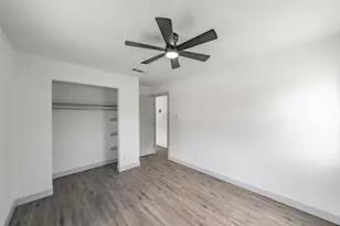 2005 Meadow Ln, Arlington, TX 76010 - Photo 5