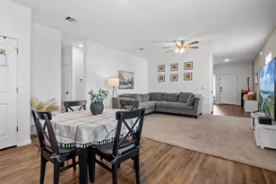 19300 E Cloudy Bay Dr, Pflugerville, TX 78660 - Photo 9