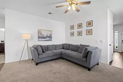 19300 E Cloudy Bay Drive, Pflugerville, TX 78660 - Photo 7