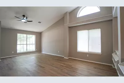 7801 Estates Way, Rowlett, TX 75089 - Photo 3