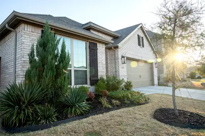1525 Jocelyn Drive, Fort Worth, TX 76052 - Photo 3