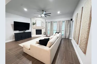 1525 Jocelyn Drive, Fort Worth, TX 76052 - Photo 5