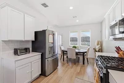 3012 Paruament Drive, Denton, TX 76207 - Photo 9