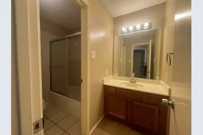 1226 Hudgins Street #A, Grapevine, TX 76051 - Photo 19