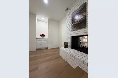 108 Amory Drive, Benbrook, TX 76126 - Photo 5