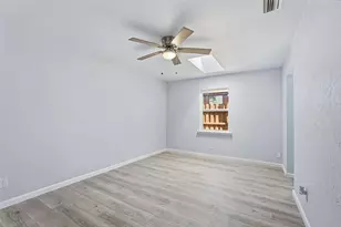1813 Crockett St, Garland, TX 75042 - Photo 17