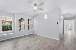 1813 Crockett St, Garland, TX 75042 - Photo 27