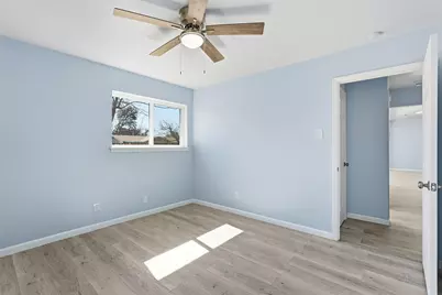 1813 Crockett Street, Garland, TX 75042 - Photo 19