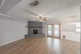 553 NW Janie Ln, Burleson, TX 76028 - Photo 7