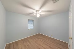 553 NW Janie Ln, Burleson, TX 76028 - Photo 21