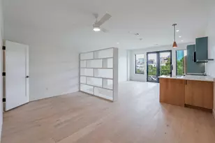 309 W Daggett Ave, Fort Worth, TX 76104 - Photo 3