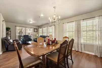 2739 Ferdinand, Grand Prairie, TX 75054 - Photo 5