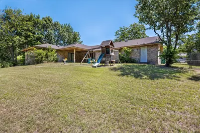 515 Spring Meadow Street, Stephenville, TX 76401 - Photo 23