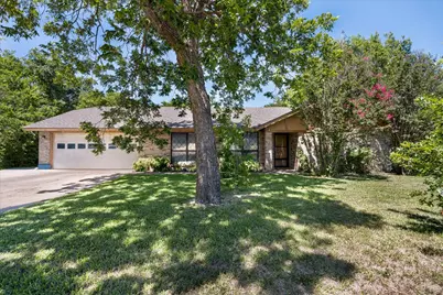 515 Spring Meadow Street, Stephenville, TX 76401 - Photo 31