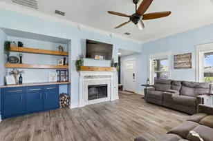 13724 Trail Break Dr, Fort Worth, TX 76052 - Photo 5