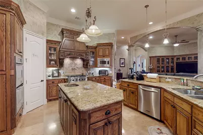 3925 Westway Terrace, Fort Worth, TX 76179 - Photo 11
