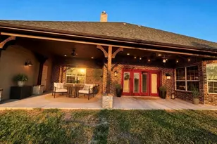 107 Rock Salt Ct, Springtown, TX 76082 - Photo 17