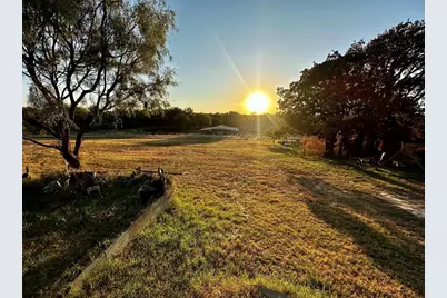 107 Rock Salt Court, Springtown, TX 76082 - Photo 19
