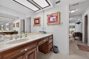 7044 Comanche Trail, Austin, TX 78732 - Photo 17