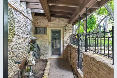 7044 Comanche Trail, Austin, TX 78732 - Photo 29