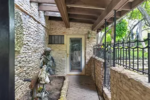7044 Comanche Trail, Austin, TX 78732 - Photo 29