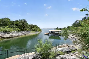 7044 Comanche Trail, Austin, TX 78732 - Photo 27