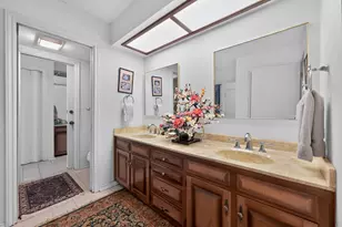 7044 Comanche Trail, Austin, TX 78732 - Photo 23