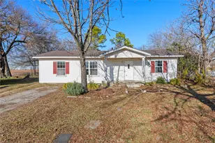 1326 Dewberry St, Wilmer, TX 75172 - Photo 1