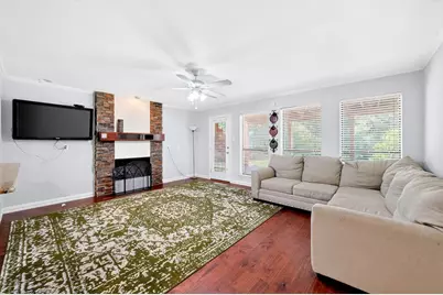 310 Overland Drive, Garland, TX 75040 - Photo 5