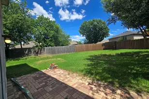 9201 Popes Creek Ct, McKinney, TX 75071 - Photo 9