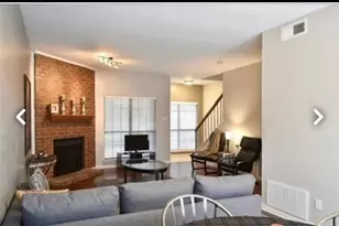 9910 Royal Ln, Dallas, TX 75231 - Photo 3