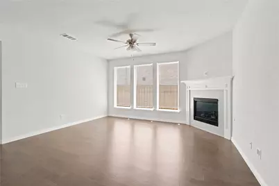 2036 Almassera Drive, Little Elm, TX 75068 - Photo 7