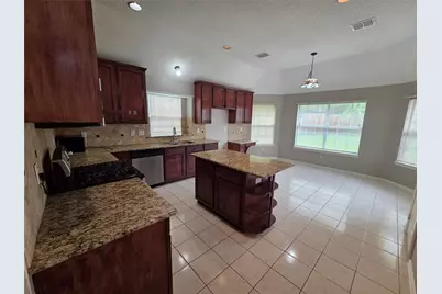 1344 Wentworth Drive, Lewisville, TX 75067 - Photo 3